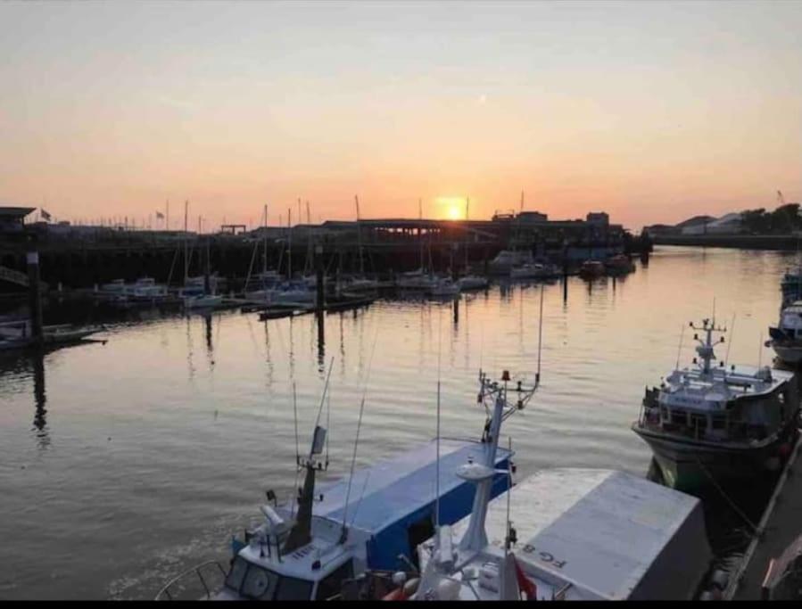 L'Amazonia : Face A La Basilique Parking Gratuit Apartment Boulogne-sur-Mer Exterior photo